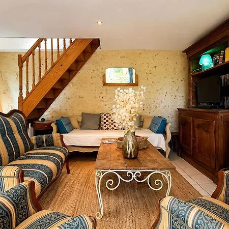 Ancien Corps De Ferme Avec Vue Sur Le Perche Holiday home Aveze